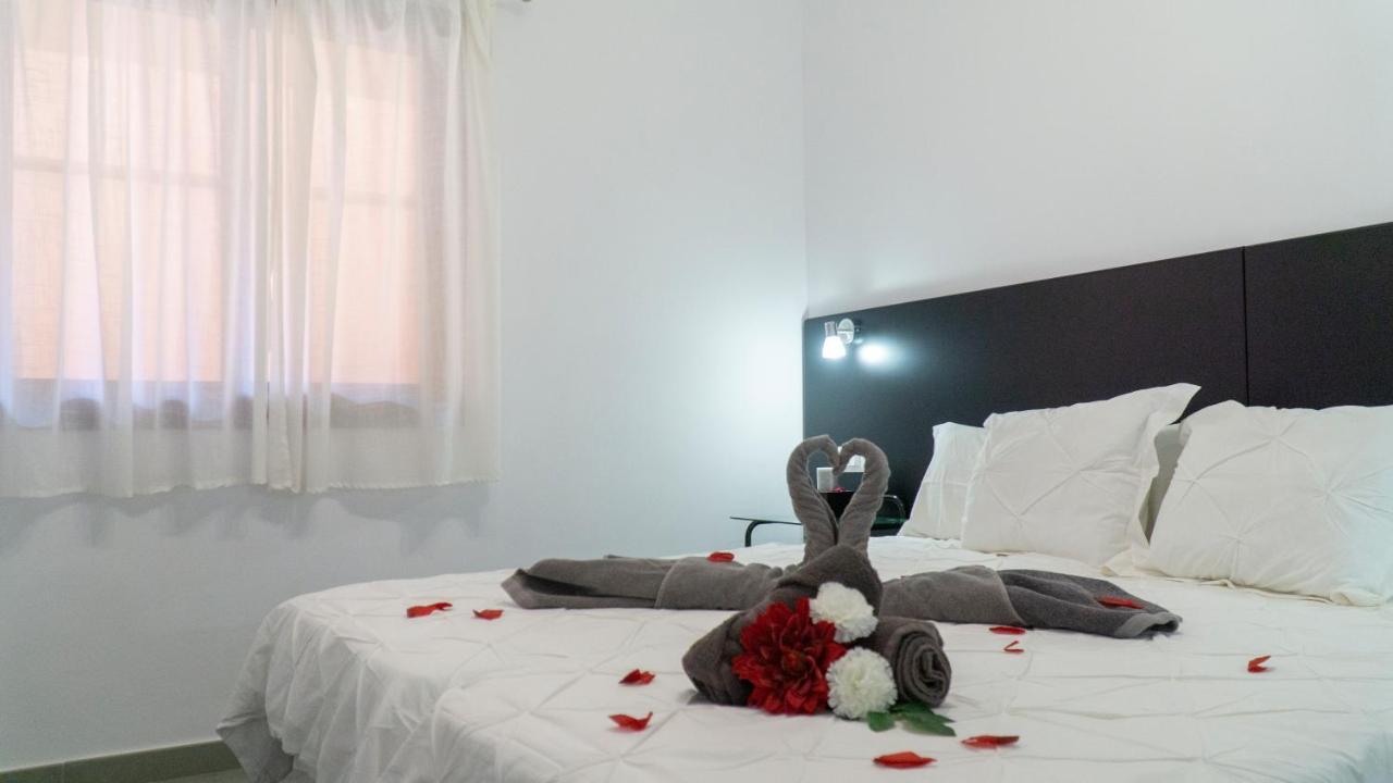 Apartamentos Tamaragua Breña Baja Exteriör bild