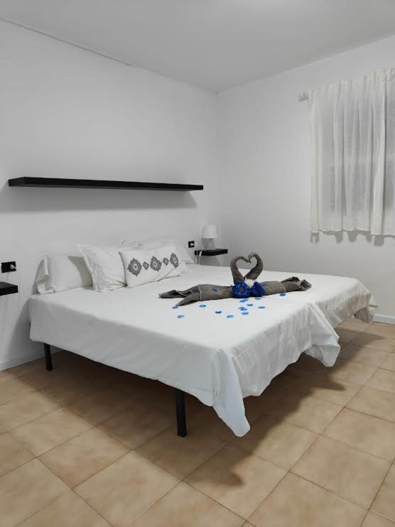 Apartamentos Tamaragua Breña Baja Exteriör bild